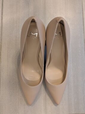 Marc Fisher Leather Nude Pointed-Toe Block Heel Pumps NIB